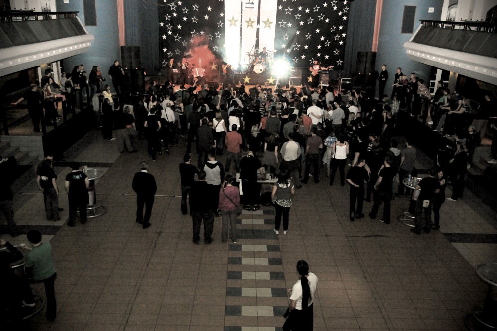 Az új kemény mag A kemény mag